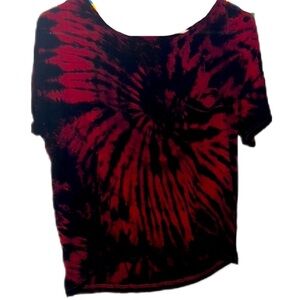 90’s Soft Red and Black Slouchy Tie-Dye T-Shirt